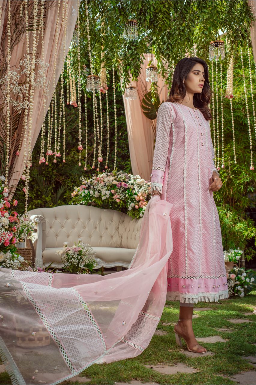 POWDER PINK PISHWAS